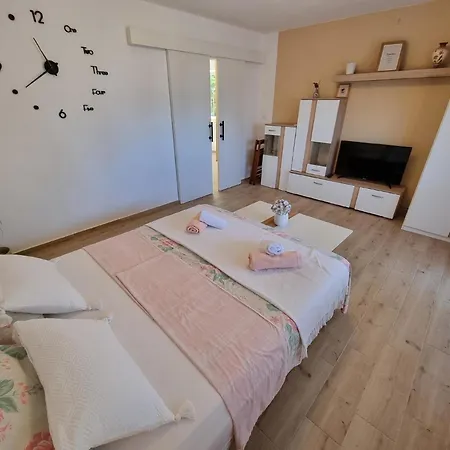 Studio Fur 10 Personen In Crikvenica, Kvarner Bucht Und Umgebung Appartamento