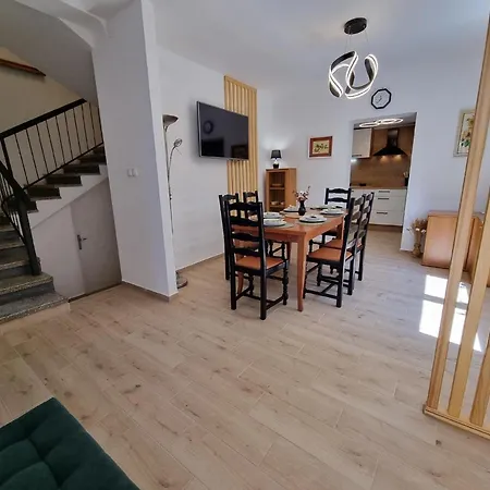 Studio Fur 10 Personen In Crikvenica, Kvarner Bucht Und Umgebung *
